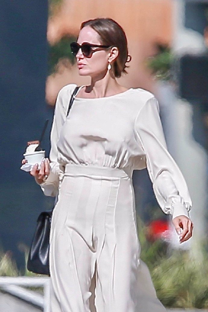 Angelina Jolie na tom není moc dobře.