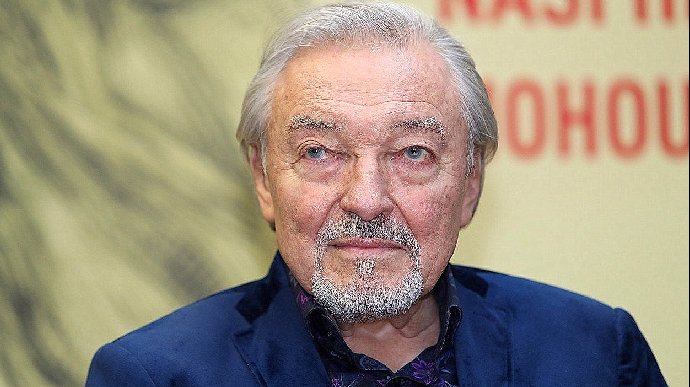 Zpěvák Karel Gott.