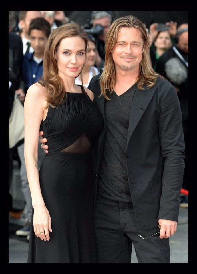 Angelina se vždycky k úsměvu nutila!