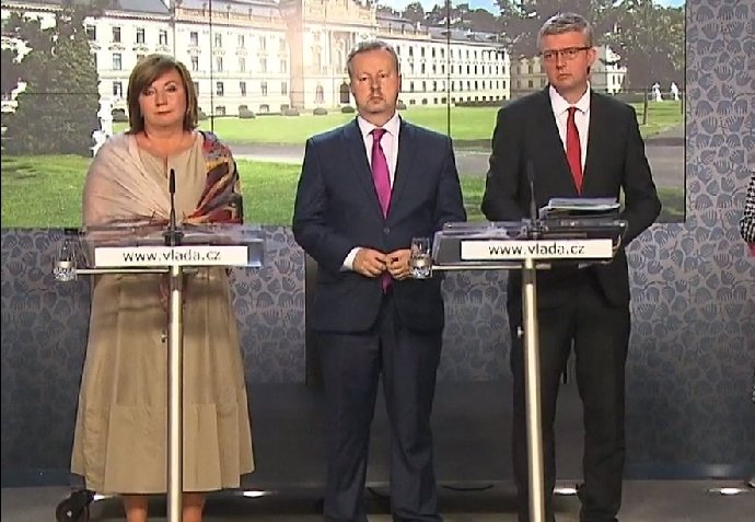 Alena Schillerová na jedné z politických debat.