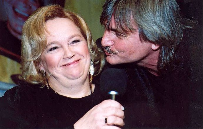 Herečka Jitka Smutná v roce 2012 přiznala, že je na ženy.