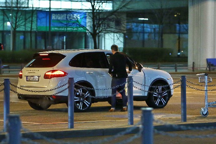 Mareš opustil letiště jako partner Faltýnové. Ráno už ale může být vše jinak, proto informaci berte s rezervou!!!