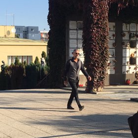 Loučení probíhá ve strašnickém krematoriu