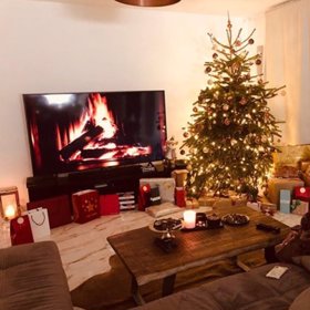 Monika Bagárová ukázala o Vánocích i svou sestru. Tvoří spolu nerozlučnou dvojku.