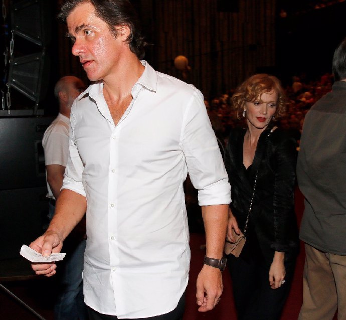 Radoňová proti ní zastupovala Martina Shenara, otce společného syna Maxe.