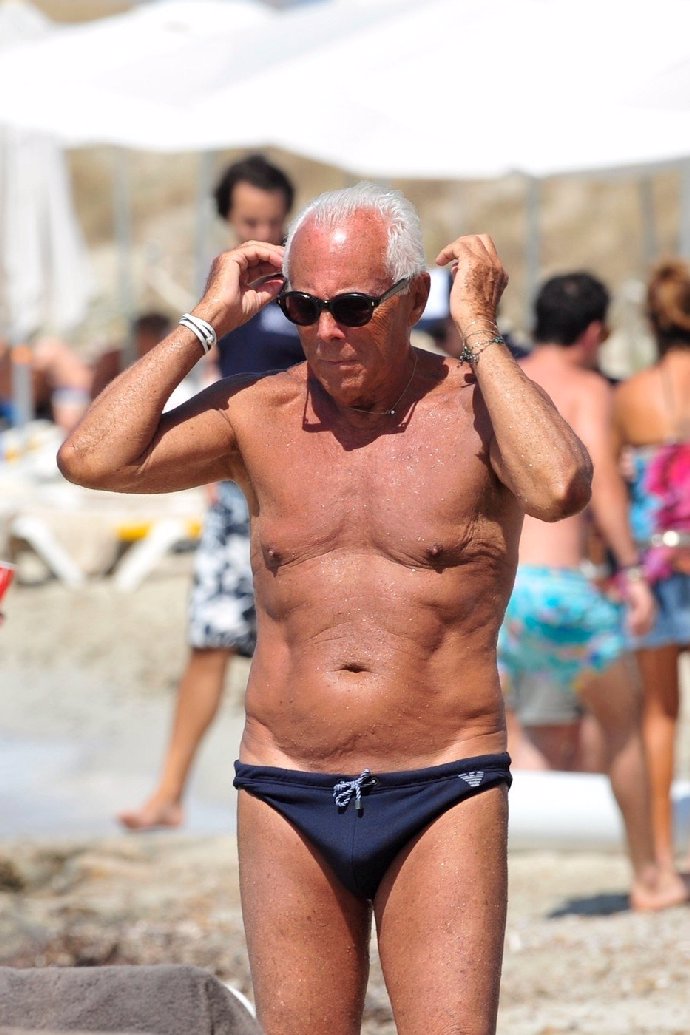  Giorgio Armani byl aktivní až do posledních dní.