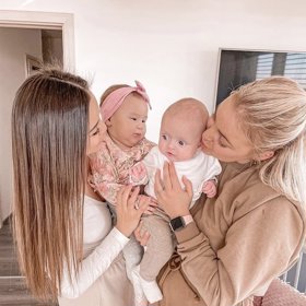 Amálku seznámila s dcerou Moniky Bagárové.