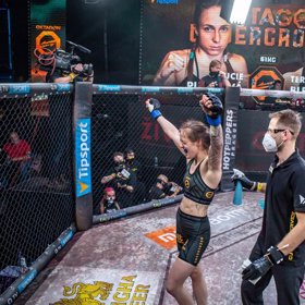 Pudilová se před zápasem vychloubala.