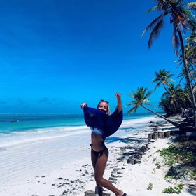 Natálie podle všeho ráda cestuje.