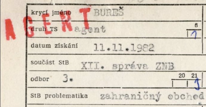 Karta s razítkem "agent" obsahuje už dříve v souvislosti s Babišem zmiňované krycí jméno "Bureš" i jména řídících příslušníků StB.