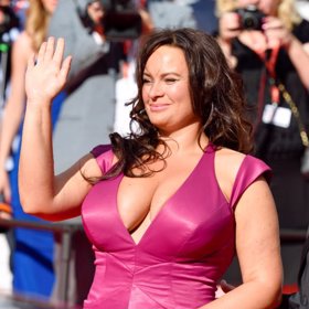 Jitka Čvančarová a její obří ňadra.