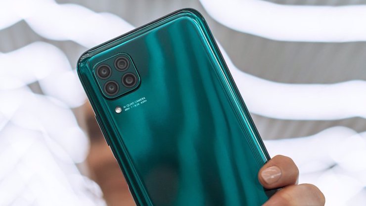 P40 lite od Huawei je parťák pro focení, práci i zábavu