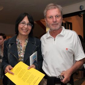 Moderátorka Zora Jandová porodila po čtyřicítce potomka Zdeňku Mertovi.