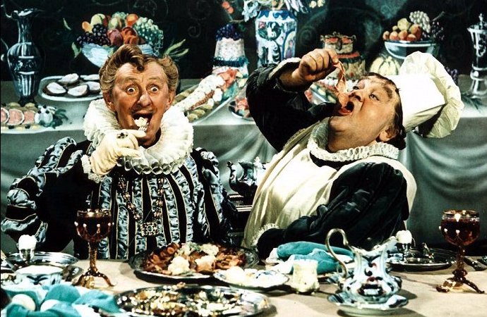 Ovšem jeho zdravotní stav se zhoršoval, měl problémy se žílami a otékaly mu nohy. Na estrádách tak vystupoval už jen vsedě.