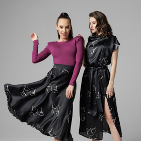 Modelka Dominika Branišová pózovala pro novou kolekci módní návrhářky Zuzany Lešák Černé