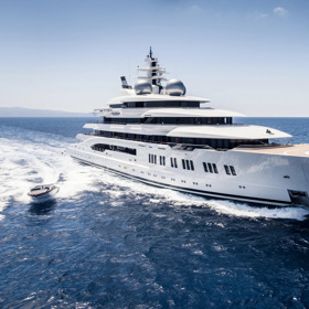 Dokáže být na moři úplně soběstačná.