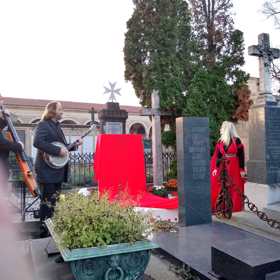 Pohřeb Jiřího Menzela na Vyšehradě.