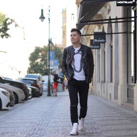 Český zpěvák Marthy.