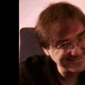 Vypadá to, že málokdy býval vážný tatínek.