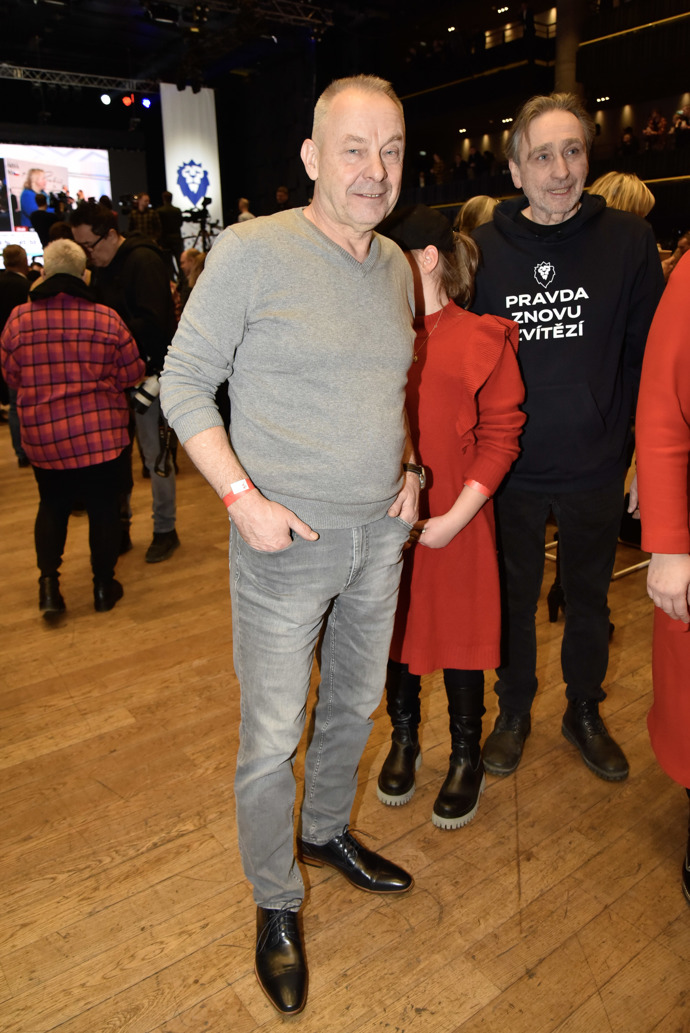 Václav Marhoul se s Petrem Pavlem zná dvacet let. Výroky vlády na prezidentovo konto se mu nelíbí.