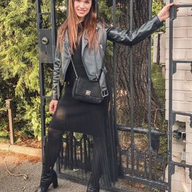 Kamila Nývltová zveřejnila na sociálních sítích snímek s bříškem. 