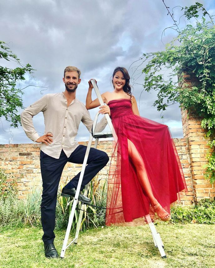 Herečka randila s ochráncem slonů, který byl neustále pryč.