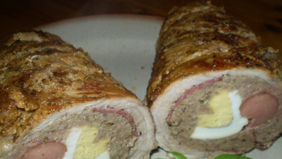 FOTO: K masopustu patří rozhodně také vepřová roláda.