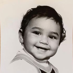 Lejla v dětství.