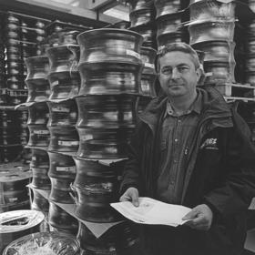 Antonín Kubra byl úspěšným prodejcem pneumatik.