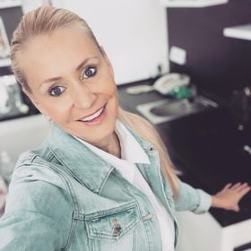 Maminka Lady Horové má o svou dceru velký strach.