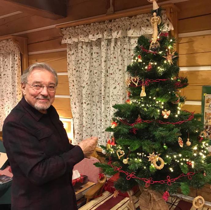 Karel Gott věřil ve světovou nadvládu. 
