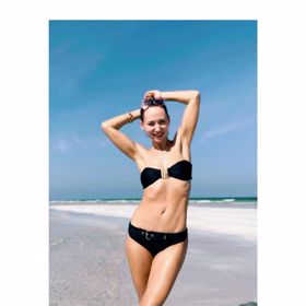 Radši si počká na krevety, než aby si dala rohlík.