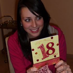 Dcera Evy Pavlové, když oslavila 18. narozeniny.