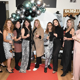 Veronica Biasiol a Barbora Mlejnková na party Martiny Pipkové Loudové.