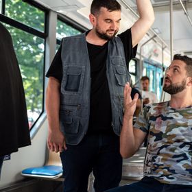 Malé cameo si střihl Tomáš Magnusek.