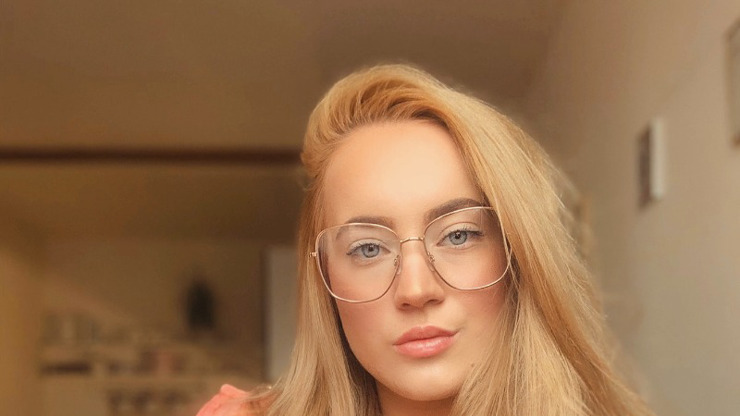 Galerie: Potvrzeno: Aneta Veronika vyhrála anketu o nejprsatější