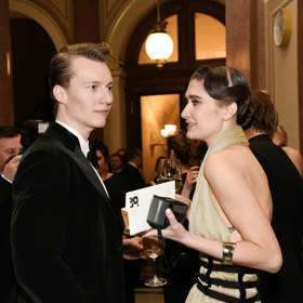 Vojta Vodochodský dorazil na České lvy se svou novou láskou.