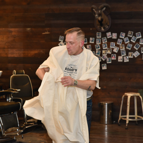 Je to ale nezastavitelný démon.