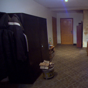 Jedna z rodin žije velmi prostým způsobem.