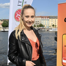 Denisa Grossová si také zablbla na vodě