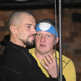 Martin pořád něco vyprávěl.