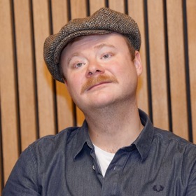 Hrát policisty ho ale nakonec omrzelo. 