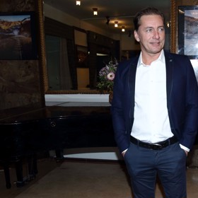 Petr Vondráček brzy oslaví 46. narozeniny.