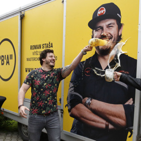 Pivem se nešetřilo.