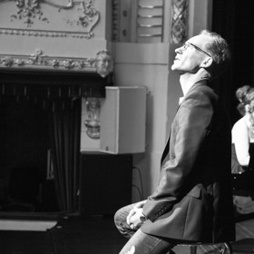 Zbyněk Drda se stále živí zpěvem.