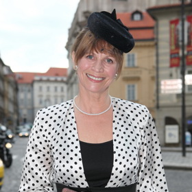 Jitka Molavcová je neustále vysmátá.