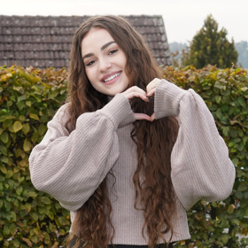 Soustrast vyjádřila mimo jiné influencery Samakemu i Kristal Shine.