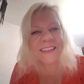 Marie Pojkarová před incidentem se psy. 