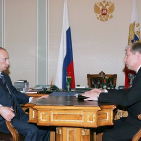 Putin s Čerkesovem v roce 2007.