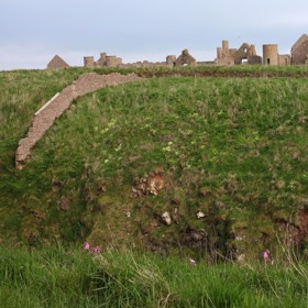 Tady se bude Ornella prohánět na koni.